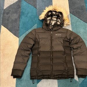 Columbia Women’s Puffer Jacket - Black and grey with Faux Fur Hood